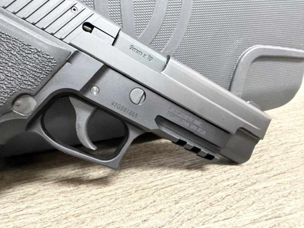 SIG SAUER P226 MK25 MK-25 NAVY SEAL 9MM 3-15 ROUND MAGS BRAND NEW-img-3