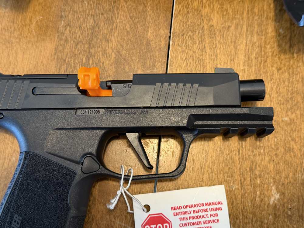 Sig Sauer P365 X-Macro 9mm FACTORY NEW! (2-372)-img-4