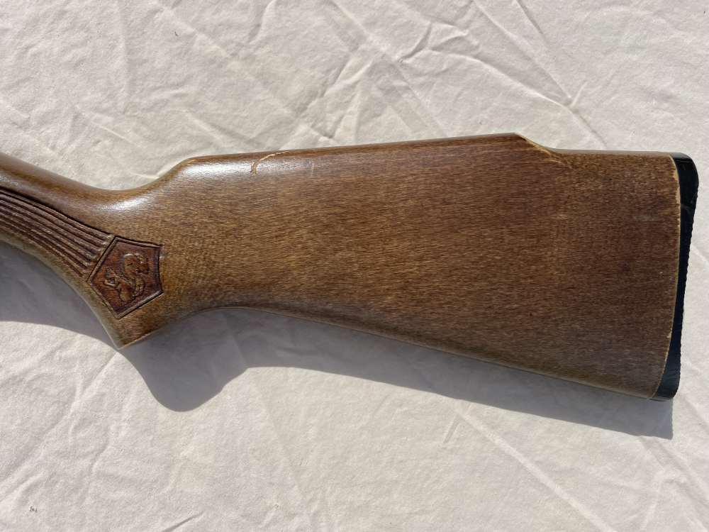 Glenfield Model 60 by Marlin 22 LR Nice Condition-img-15