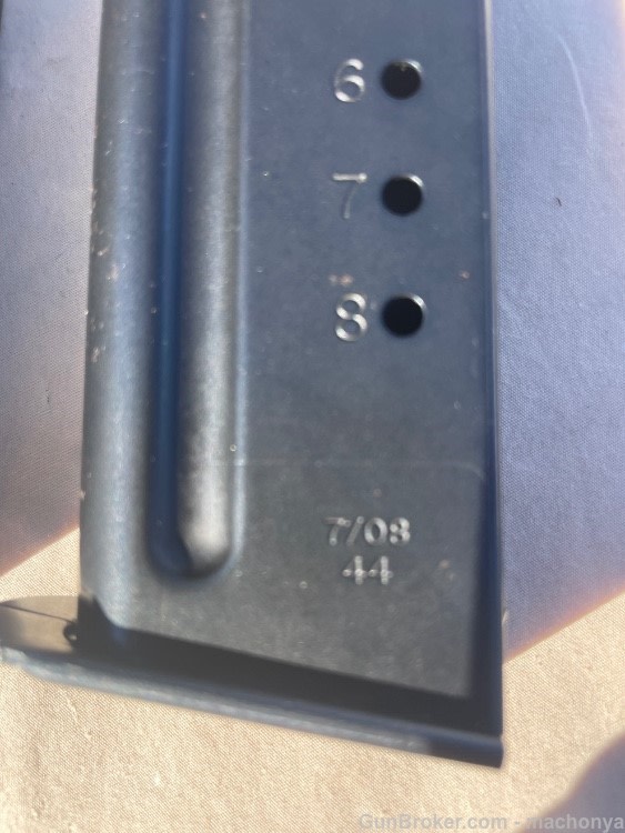 Desert Eagle 44 Magnum 6" Barrel and 2 Magazines Blued-img-6