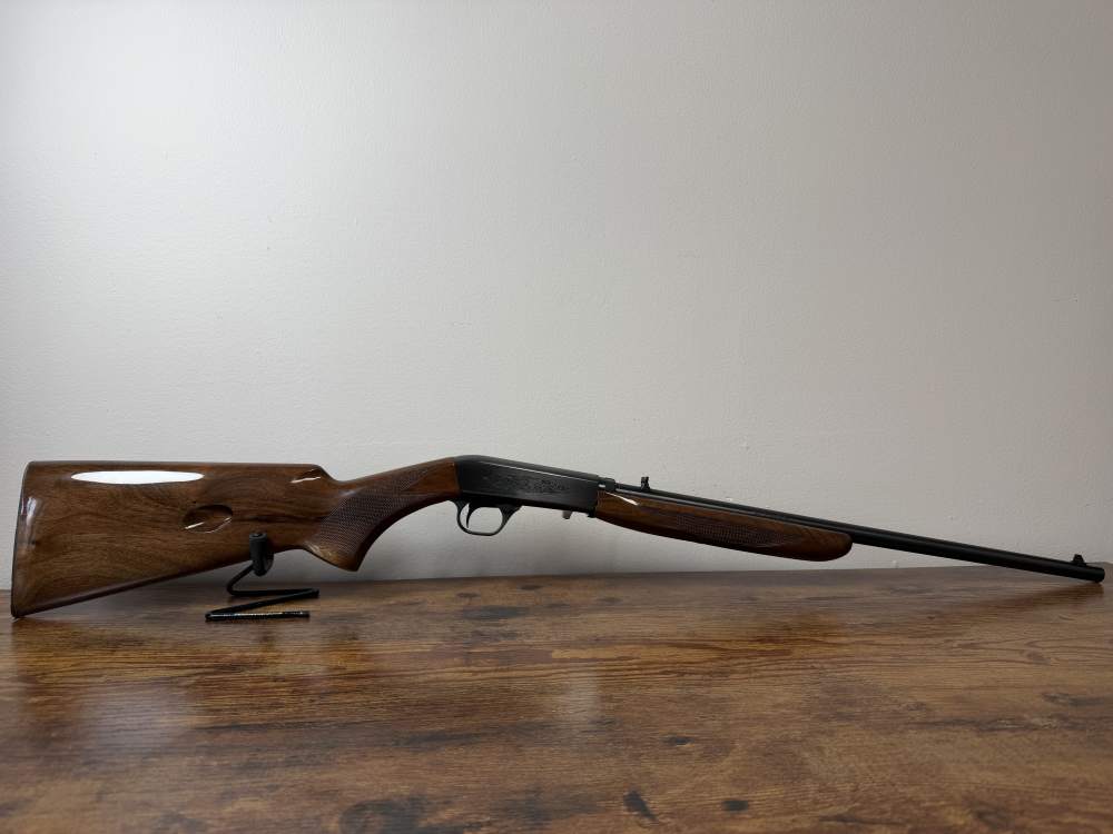 Browning SA-22 Semi Auto Rifle .22 LR Japan Engraved-img-5