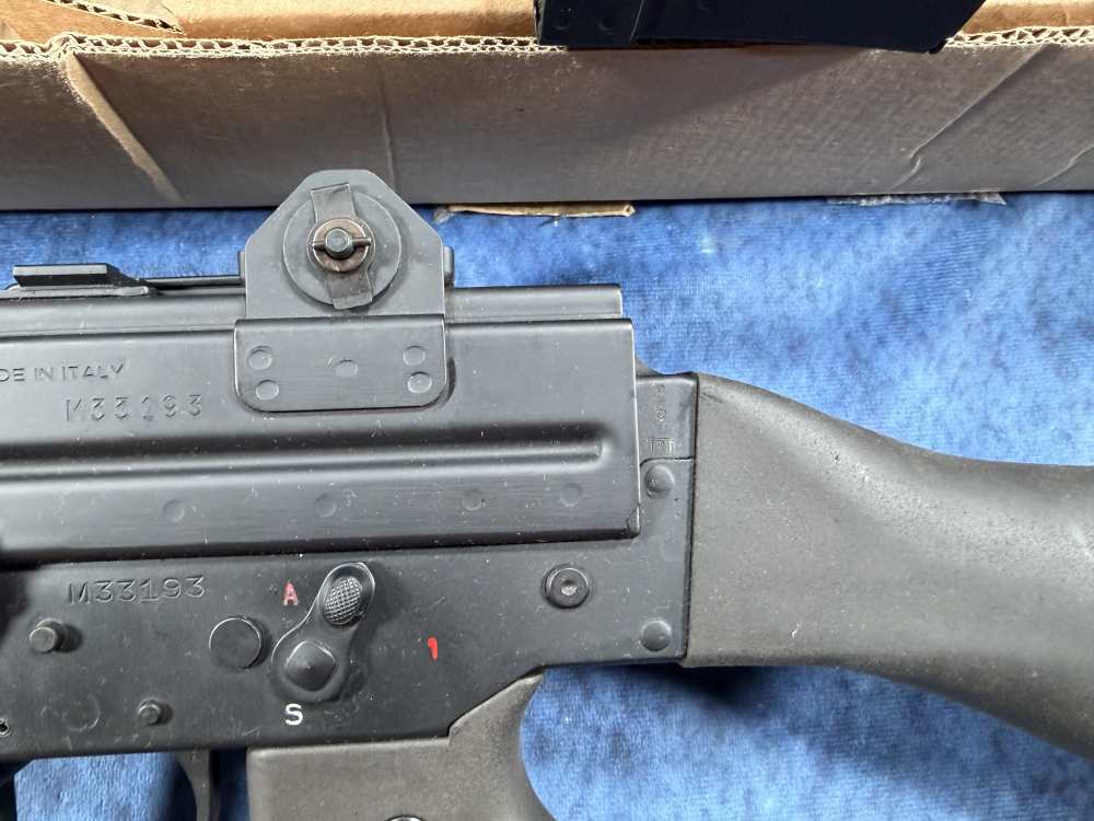TRANSFERABLE Fleming Beretta AR70 in Box EFILE READY-img-11