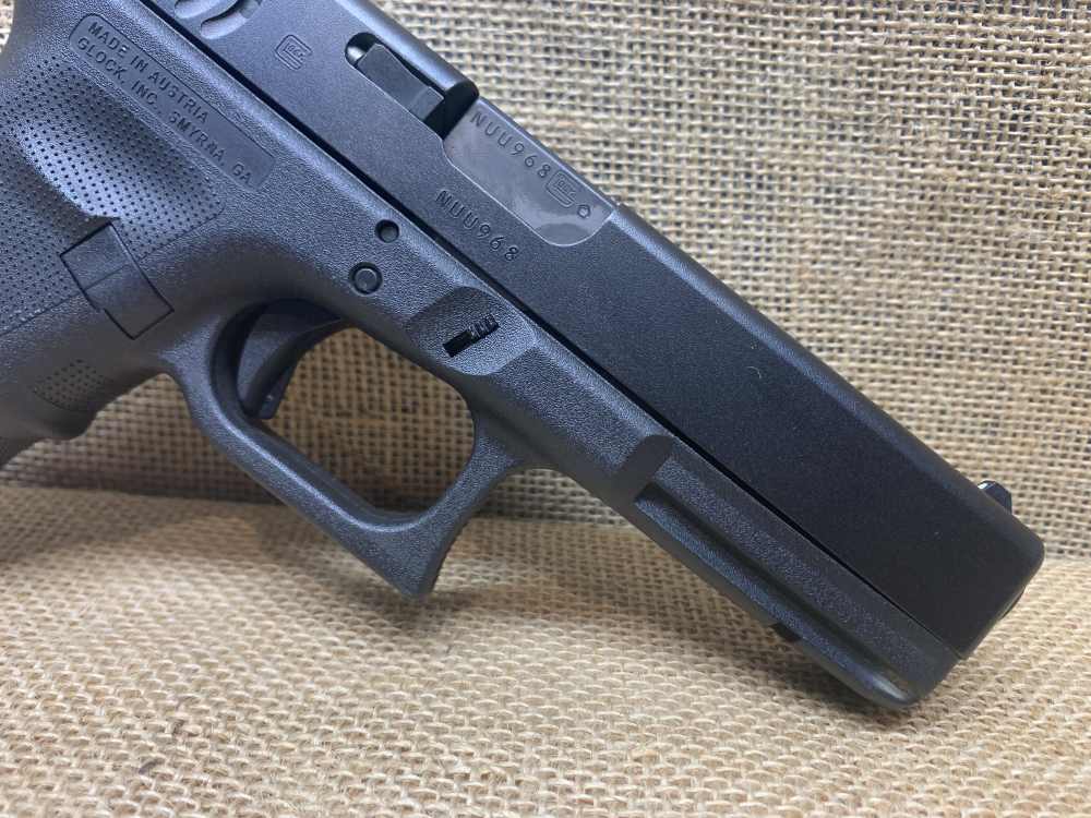 Glock 17 RTF2 “Fish Gill” 9mm—No Box-img-10