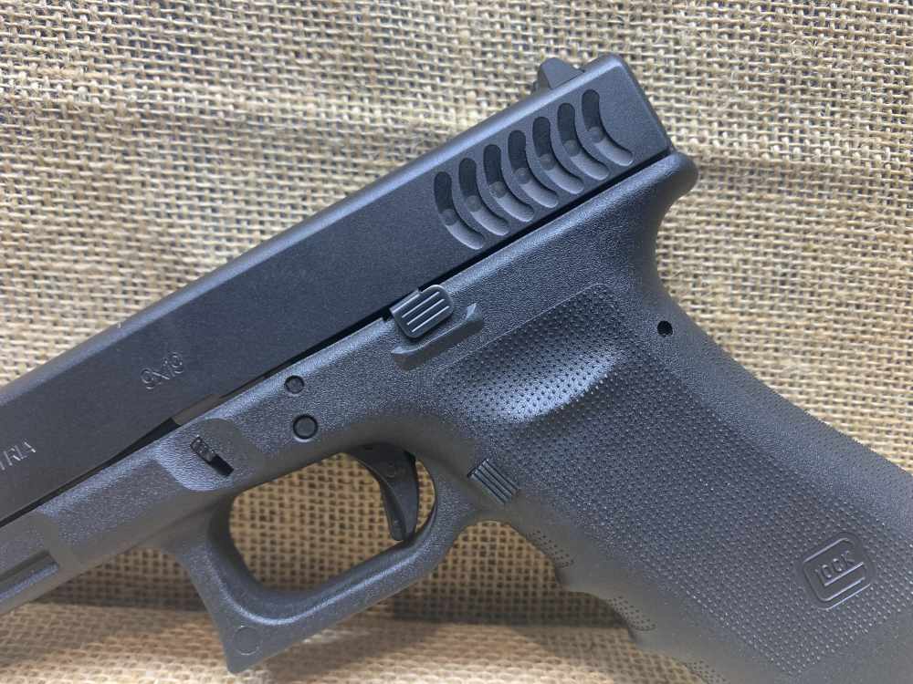 Glock 17 RTF2 “Fish Gill” 9mm—No Box-img-2