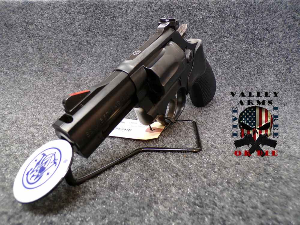 SMITH & WESSON PERFORMANCE CENTER MODEL 586 L-COMP 357 MAG REVOLVER-img-1