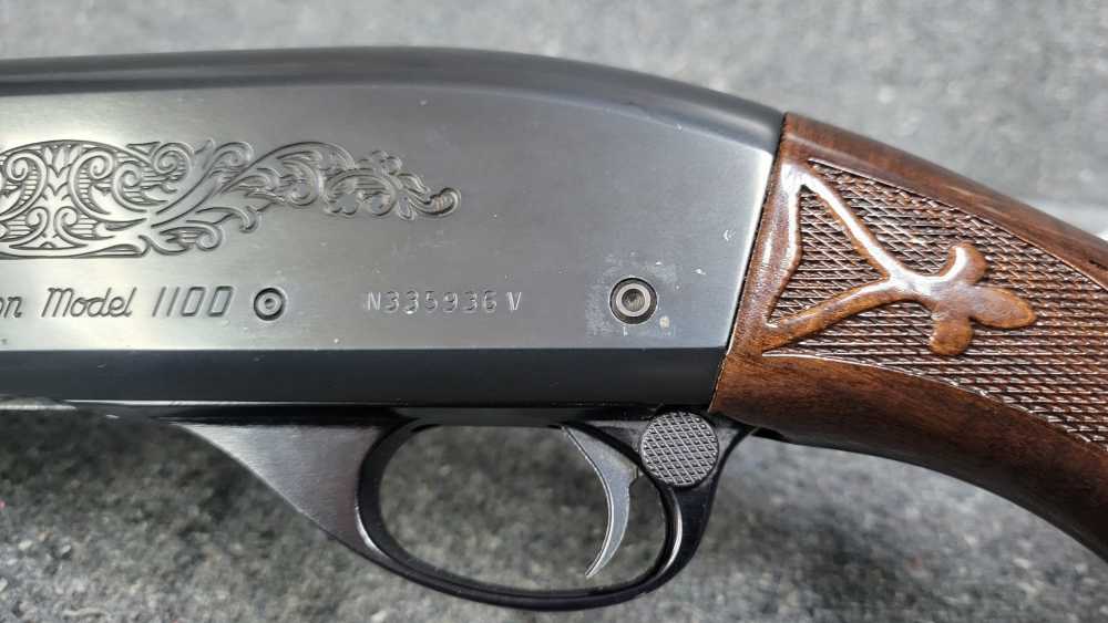 Remington 1100 Cal. 12 Gauge. 22" Barrel. Rifle Sights. 1980 Mfg.-img-15