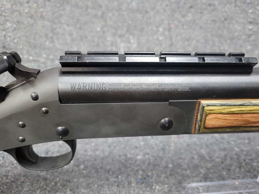 Harrington and Richardson Ultra Slug Cal. 12 Gauge TAKE A SHOT-img-9