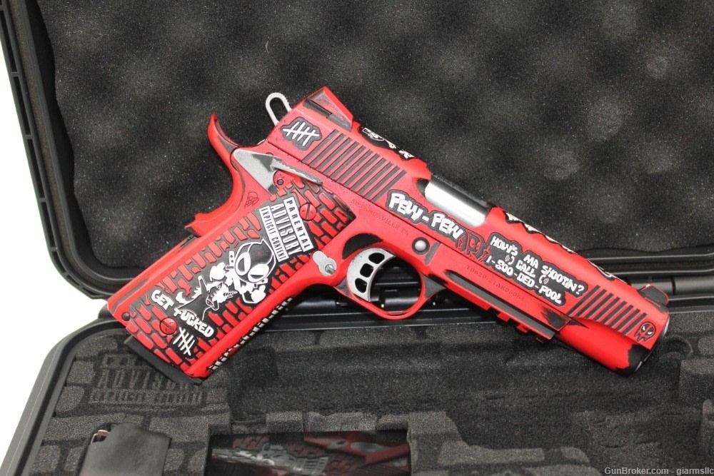 BREATHTAKING ustom Engraved and Cerakoted DEADPOOL Tisas 1911 .45 ACP-img-2