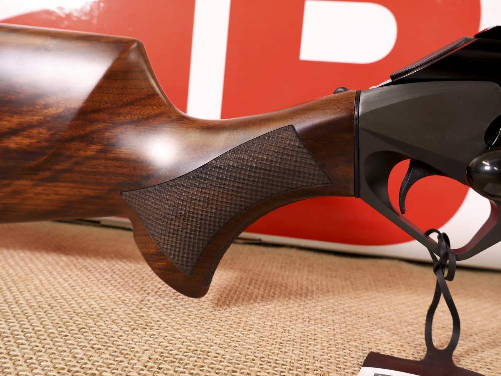 Benelli B.E.S.T. Lupo Walnut Bolt-Action Rifle .300 Win. mag NIB BLEM -img-2