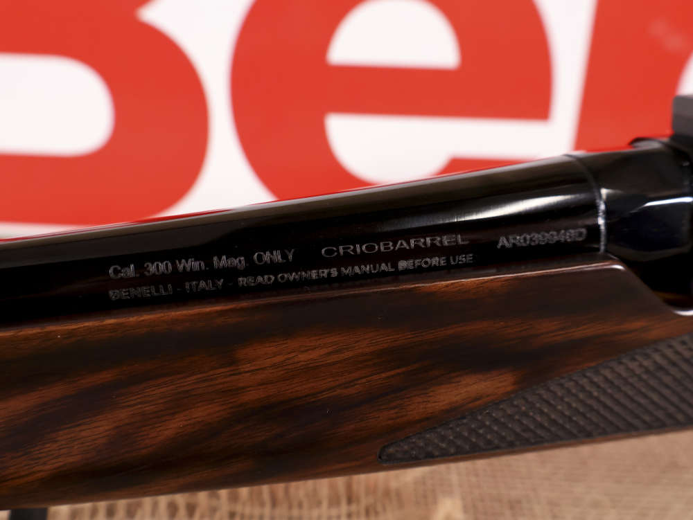 Benelli B.E.S.T. Lupo Walnut Bolt-Action Rifle .300 Win. mag NIB BLEM -img-9