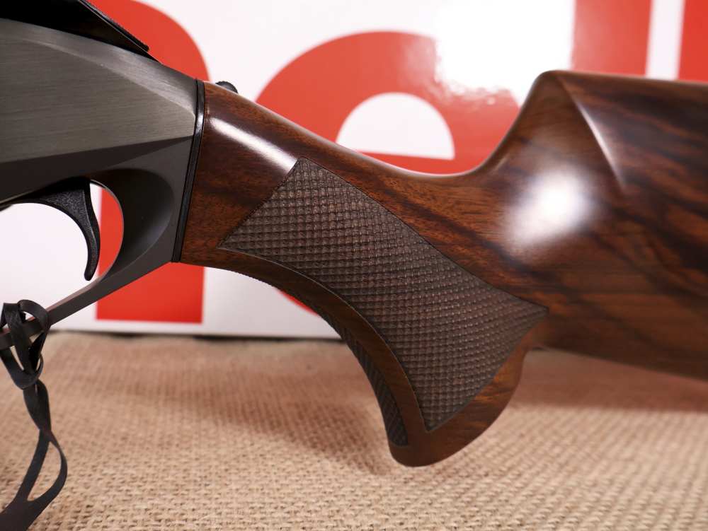 Benelli B.E.S.T. Lupo Walnut Bolt-Action Rifle .300 Win. mag NIB BLEM -img-11