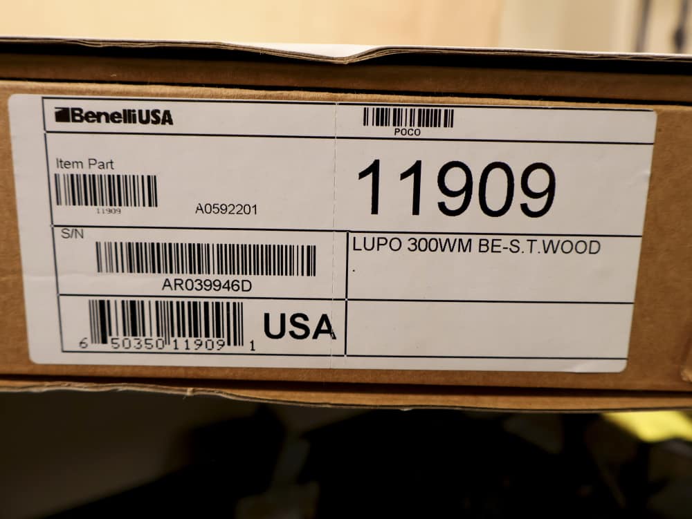 Benelli B.E.S.T. Lupo Walnut Bolt-Action Rifle .300 Win. mag NIB BLEM -img-25