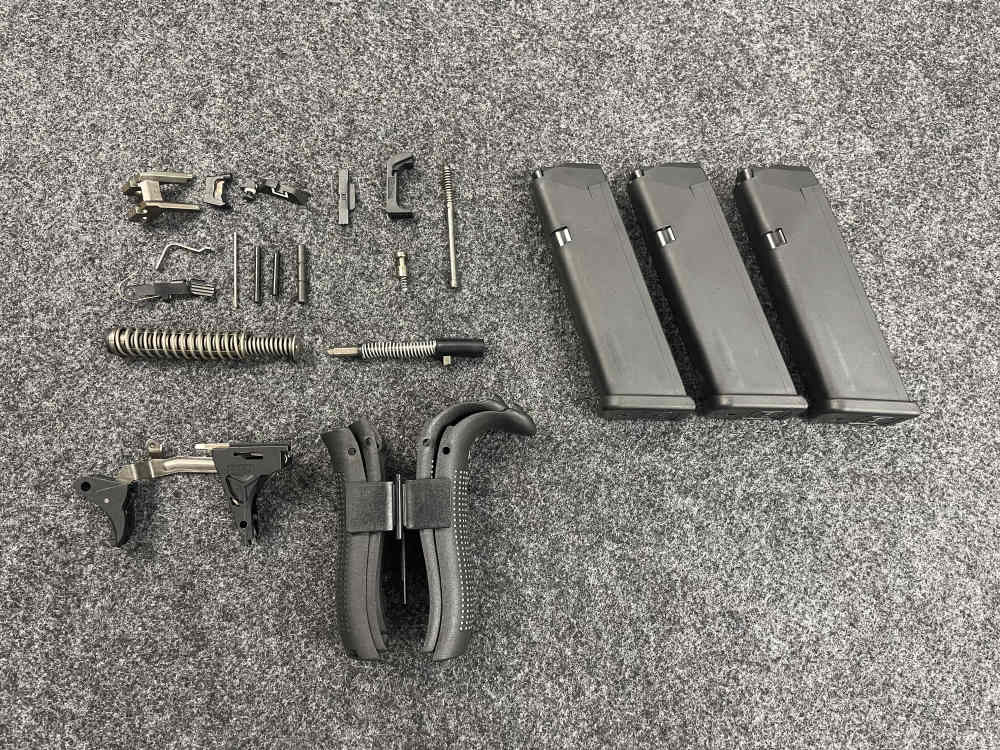 Glock Parts And Magazines For G17 Gen4-img-0