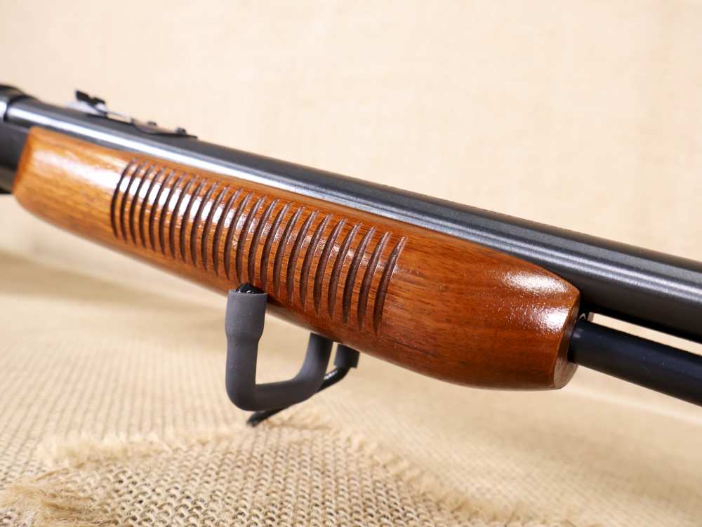 Remington, Model 572 Fieldmaster, Slide Action Rifle, .22S/L/LR 22.75" 1957-img-9
