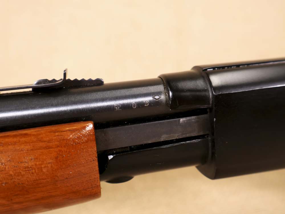 Remington, Model 572 Fieldmaster, Slide Action Rifle, .22S/L/LR 22.75" 1957-img-20