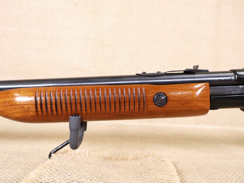 Remington, Model 572 Fieldmaster, Slide Action Rifle, .22S/L/LR 22.75" 1957-img-16