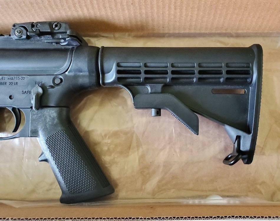 Smith & Weston M&P 15-22 Sport Slim Handguard Rifle .22LR 16.5" & Bonus-img-3