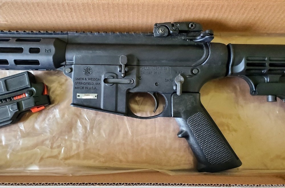 Smith & Weston M&P 15-22 Sport Slim Handguard Rifle .22LR 16.5" & Bonus-img-5