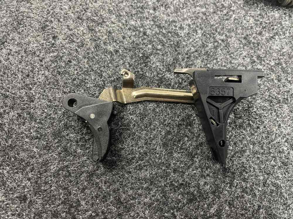 Glock Parts And Magazines For G19 Gen4-img-3