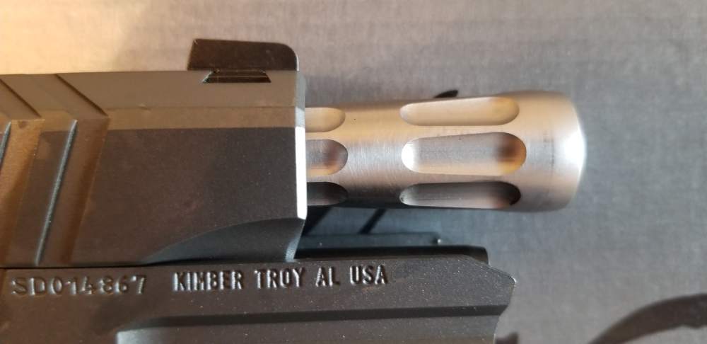 Kimber KDS9C Rail .9mm (NIB) Never Fired 3100024 Red/Black Grips-img-6