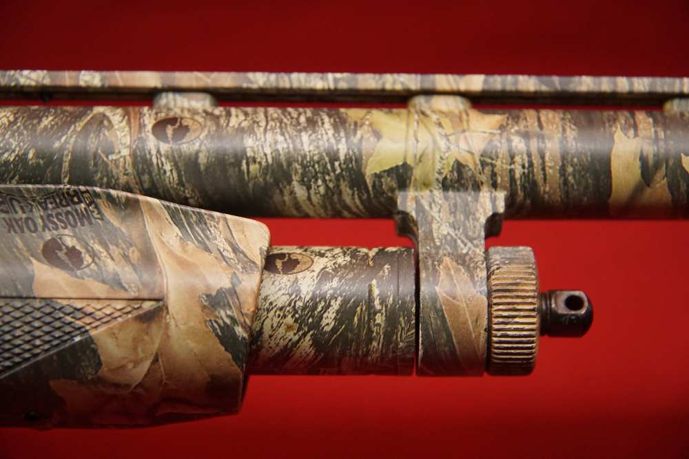 USED Mossberg 535 Camo 3.5" 12 GA 20" ribbed barrel W/ .660 Turkey choke -img-6