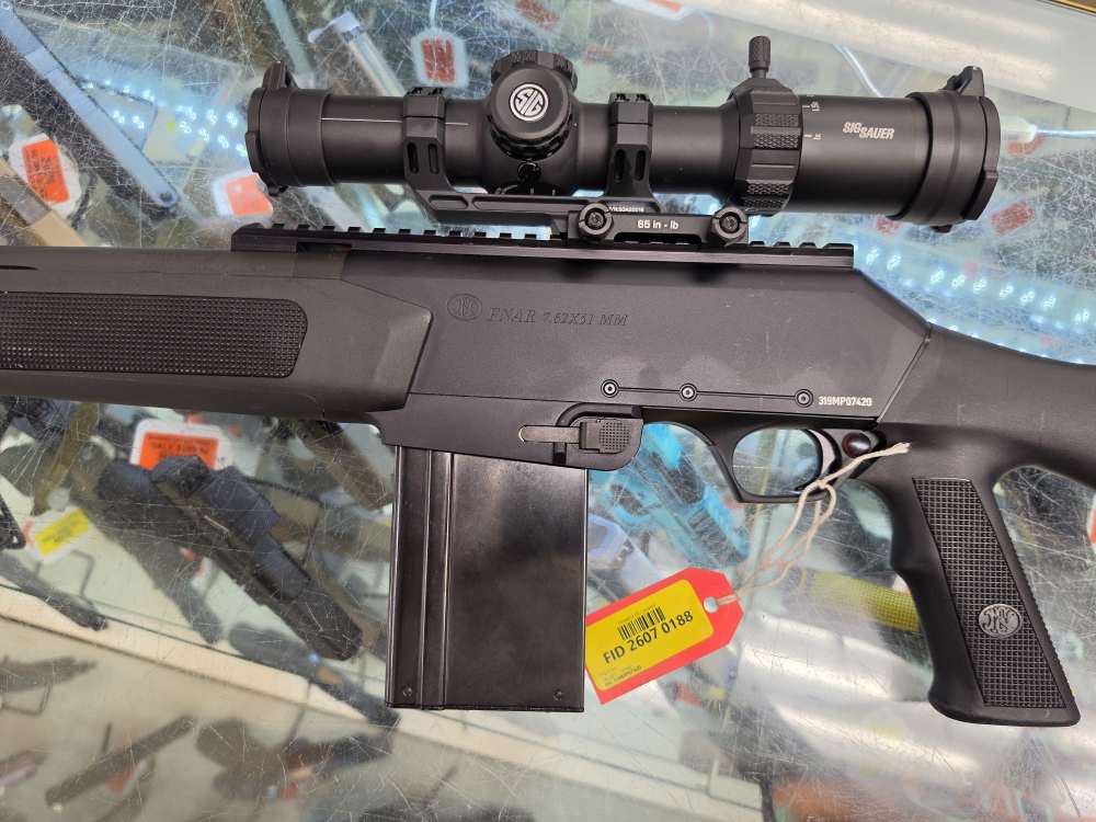 319MP07420 FN FNAR 7.62X51 & SIG Tango 1-10x28 + 1 EXTRA Mag USED-img-7