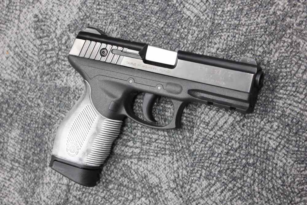 Taurus PT-24/7 .40S&W semi auto pistol! Free Shipping!-img-3