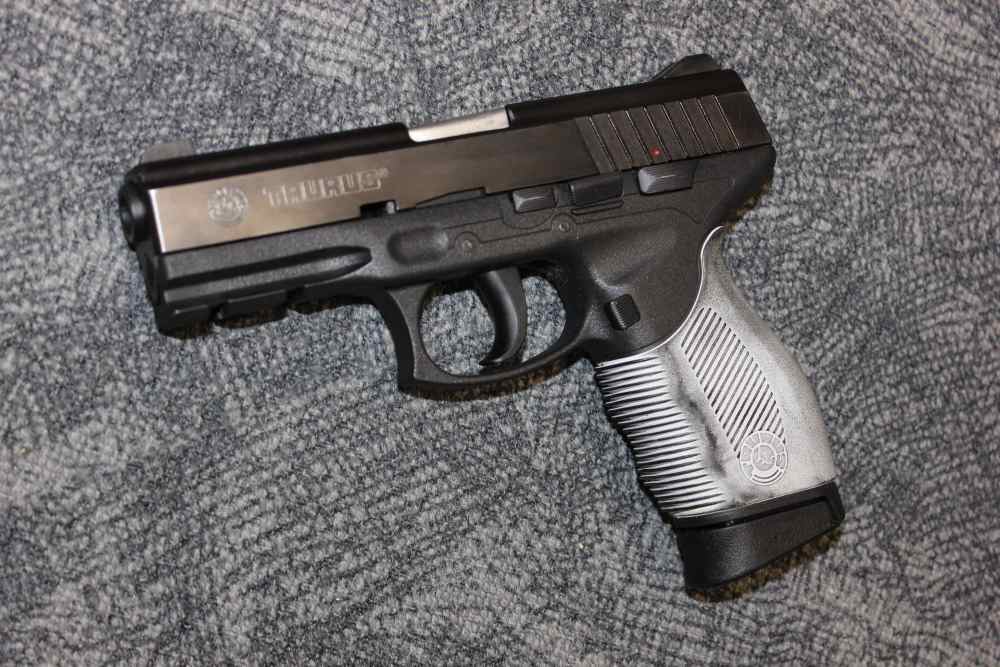 Taurus PT-24/7 .40S&W semi auto pistol! Free Shipping!-img-8