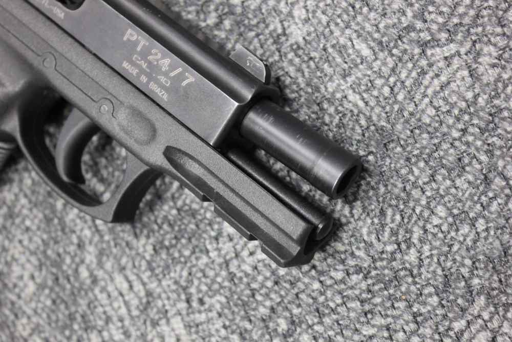 Taurus PT-24/7 .40S&W semi auto pistol! Free Shipping!-img-11