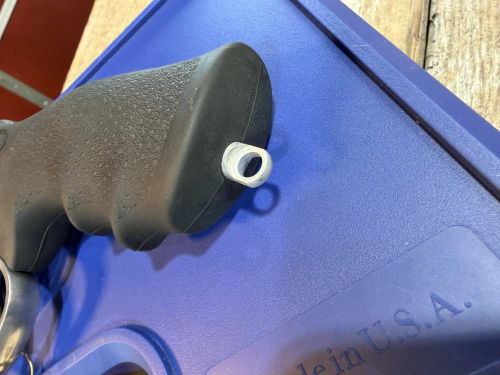 Smith and Wesson 629-6 UNFLUTED 3" with Lanyard Loop - UNFIRED!-img-6