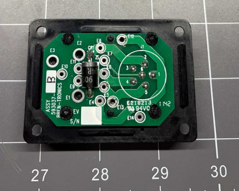Bren-Tronics BB-2590 BA-5590 Connector 593037-img-1
