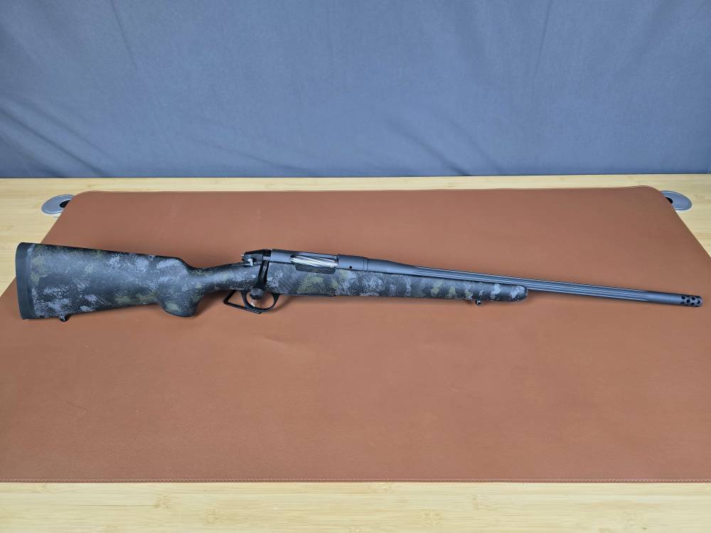 Bergara Premier Canyon Floorplate Limited Run 6.5PRC Carbon Fiber Fluted-img-1