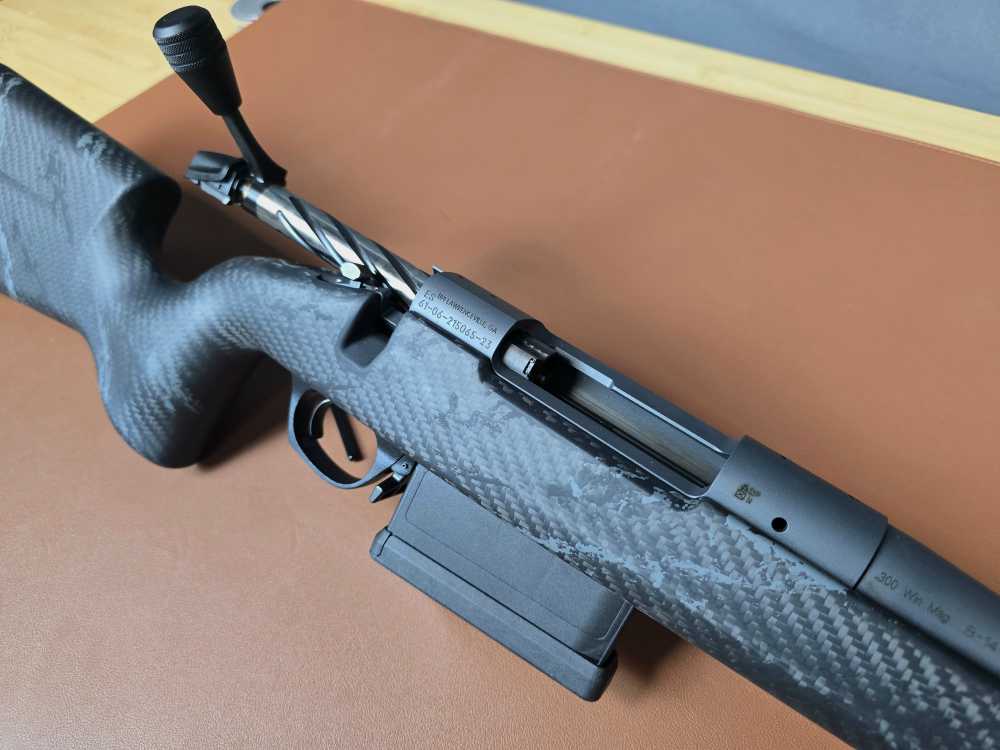 Bergara B-14 Squared Crest .300 Win Mag Carbon Fiber-img-3
