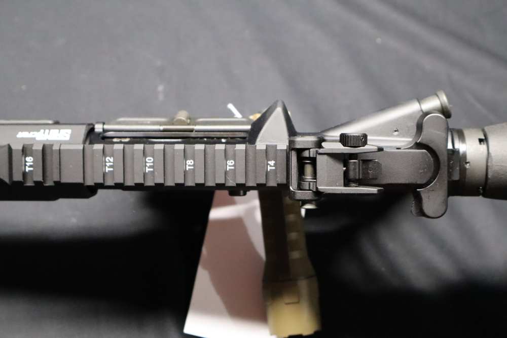 SpringField Saint Victor 5.56 AR Like New Flip up Sights-img-11