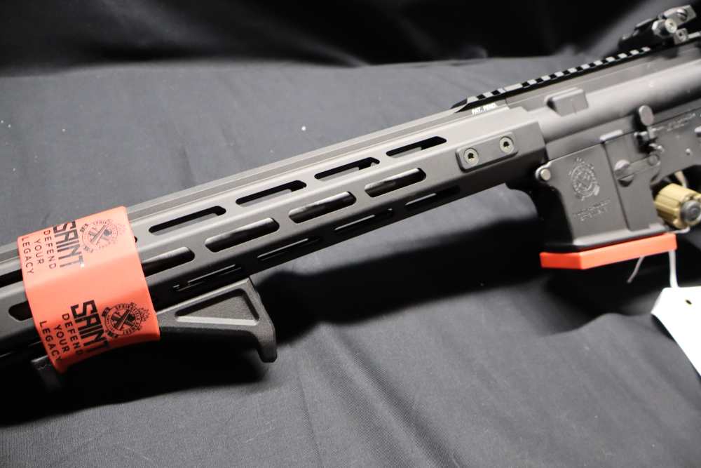 SpringField Saint Victor 5.56 AR Like New Flip up Sights-img-8