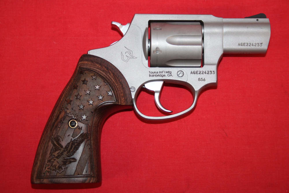 Taurus 856 Wood US Flag Grip 38SPL 2" Barrel, LAYAWAY AVAILABLE!-img-2