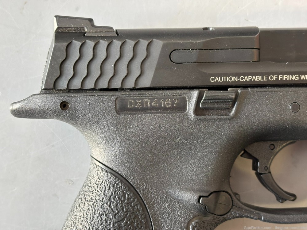 Smith & Wesson M&P 9mm 4.25-Inch 17+1 Three Mags PRICE REDUCED-img-9