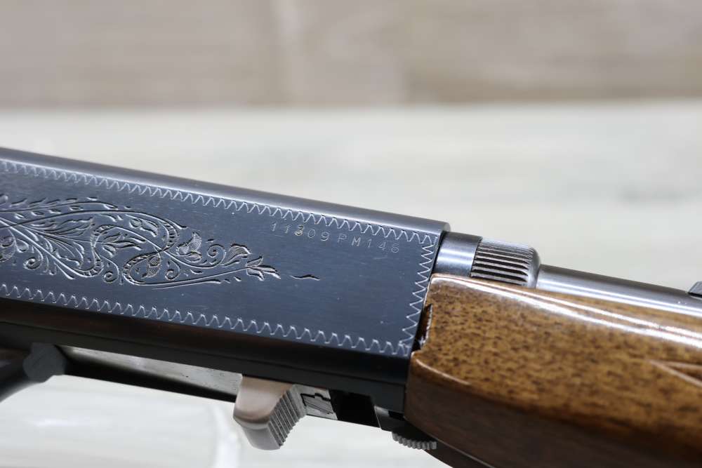 Browning SA-22 Grade 1 Takedown .22 LR - Original Box - 1980 Miroku-img-36