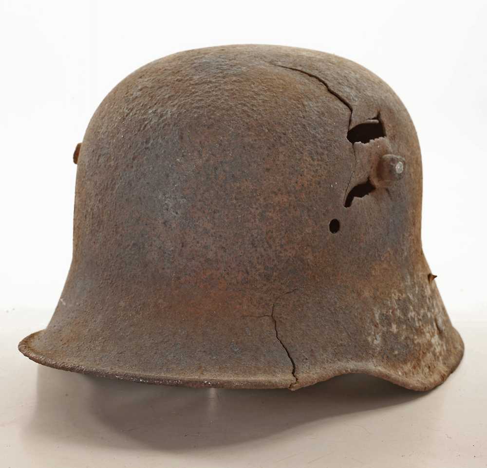 WWI IMPERIAL GERMAN COMBAT HELMET M16 BRING BACK FROM TRENCHES OF FRANCE.-img-3