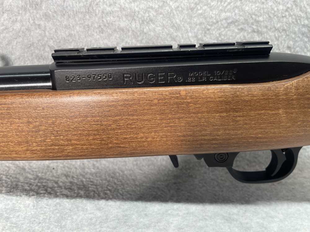 RUGER 10/22 Rifle .22 LR Semi Auto 1022 WOOD 22 Blue 18 1/2" 2 MAGS!-img-8