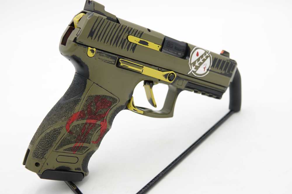Custom Engraved and Cerakoted Star Wars - The Mandalorian HK P30 LEM 9mm-img-10