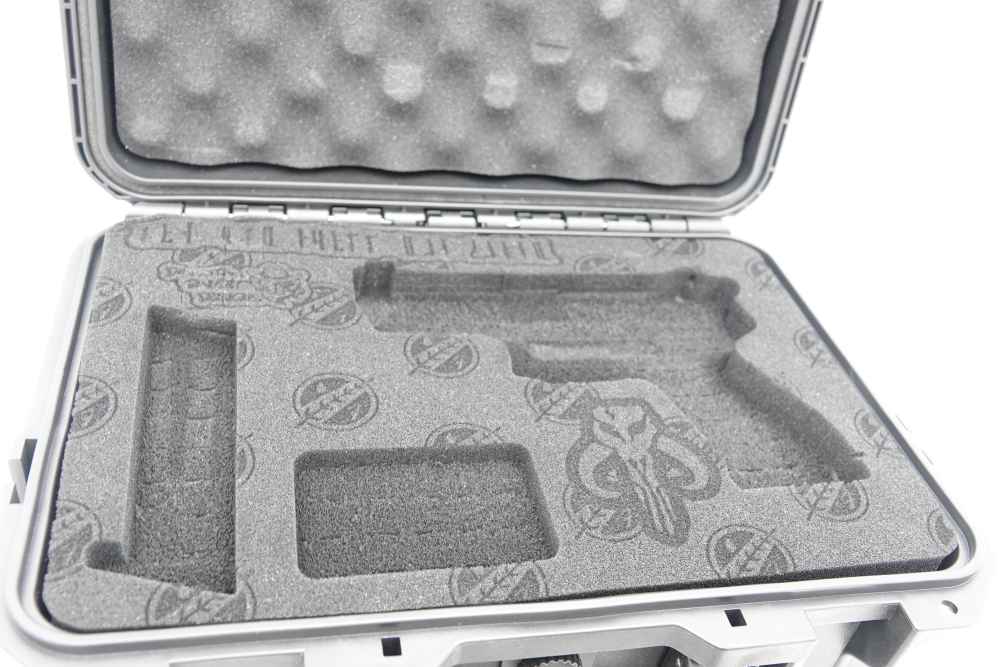 Custom Engraved and Cerakoted Star Wars - The Mandalorian HK P30 LEM 9mm-img-2
