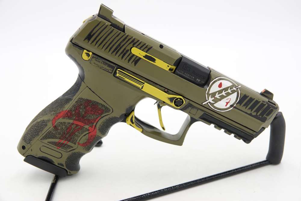 Custom Engraved and Cerakoted Star Wars - The Mandalorian HK P30 LEM 9mm-img-12