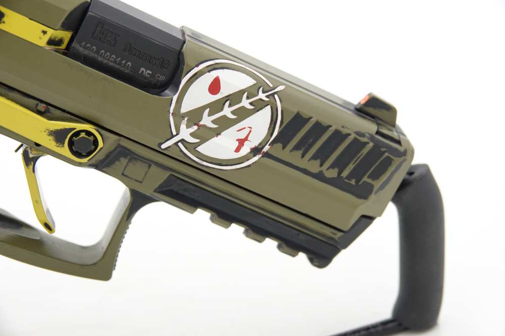 Custom Engraved and Cerakoted Star Wars - The Mandalorian HK P30 LEM 9mm-img-13