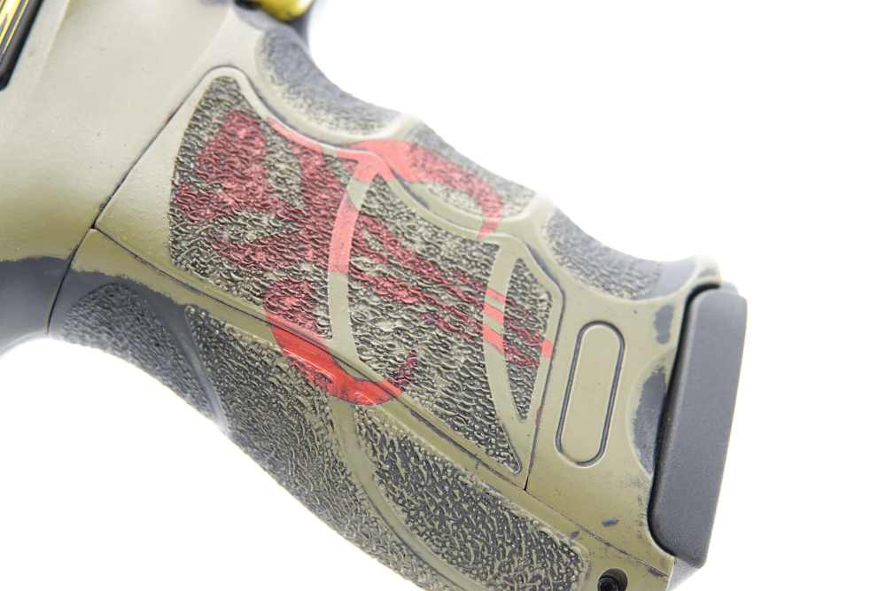 Custom Engraved and Cerakoted Star Wars - The Mandalorian HK P30 LEM 9mm-img-21