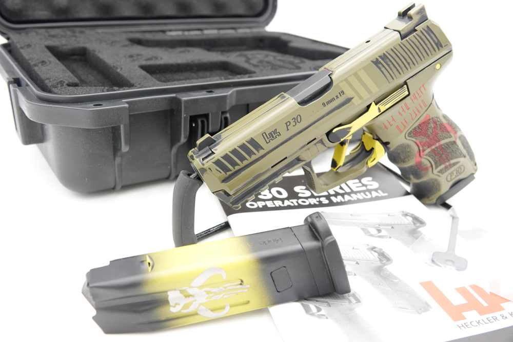 Custom Engraved and Cerakoted Star Wars - The Mandalorian HK P30 LEM 9mm-img-0