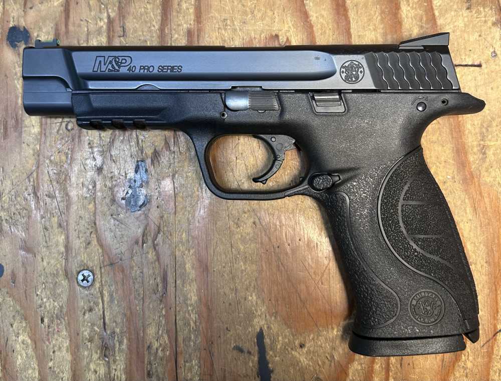 S&W M&P40 Pro Series -img-2