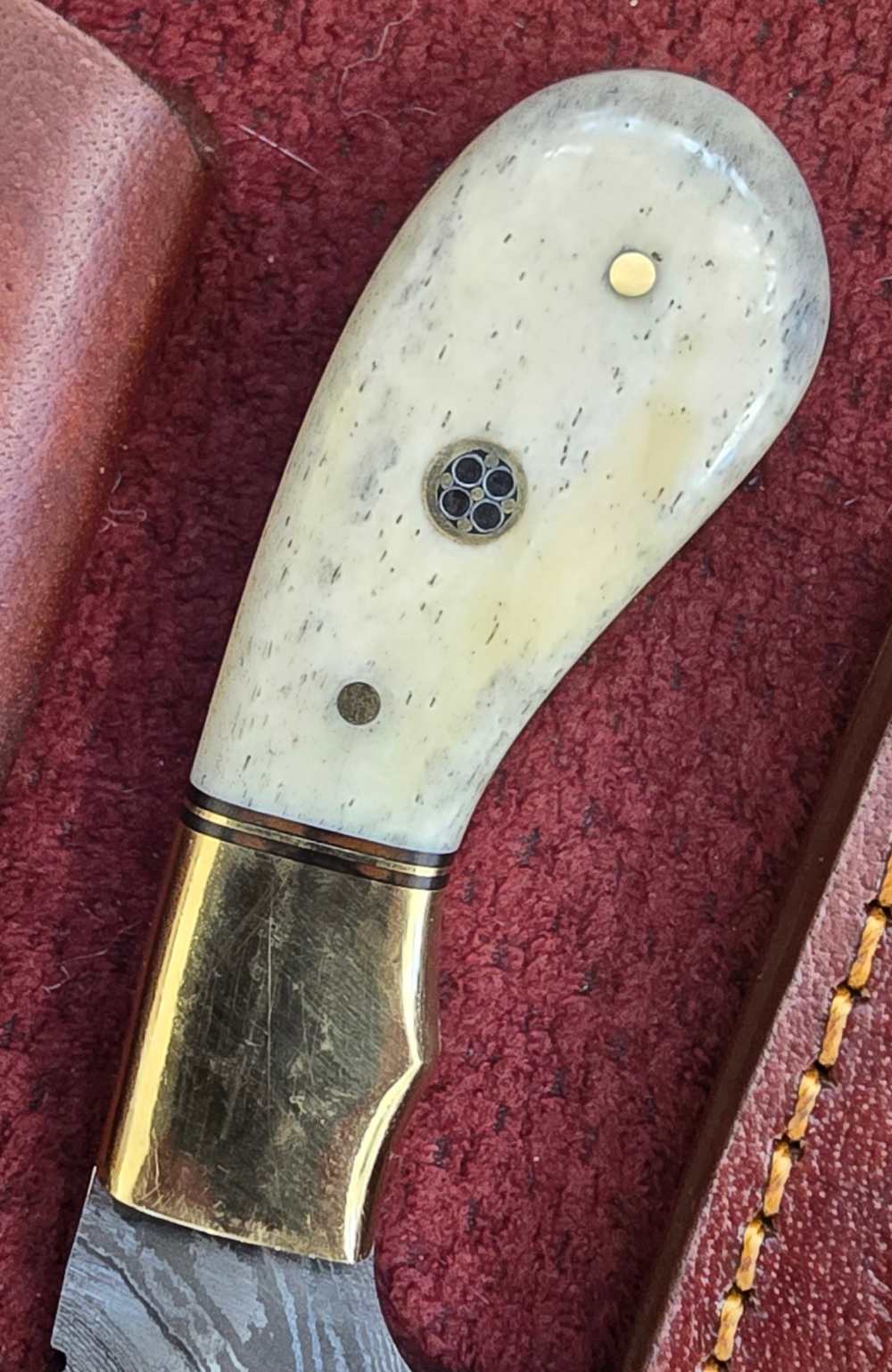 Damascus real GUT HOOK skinners. Full tang construction -img-6