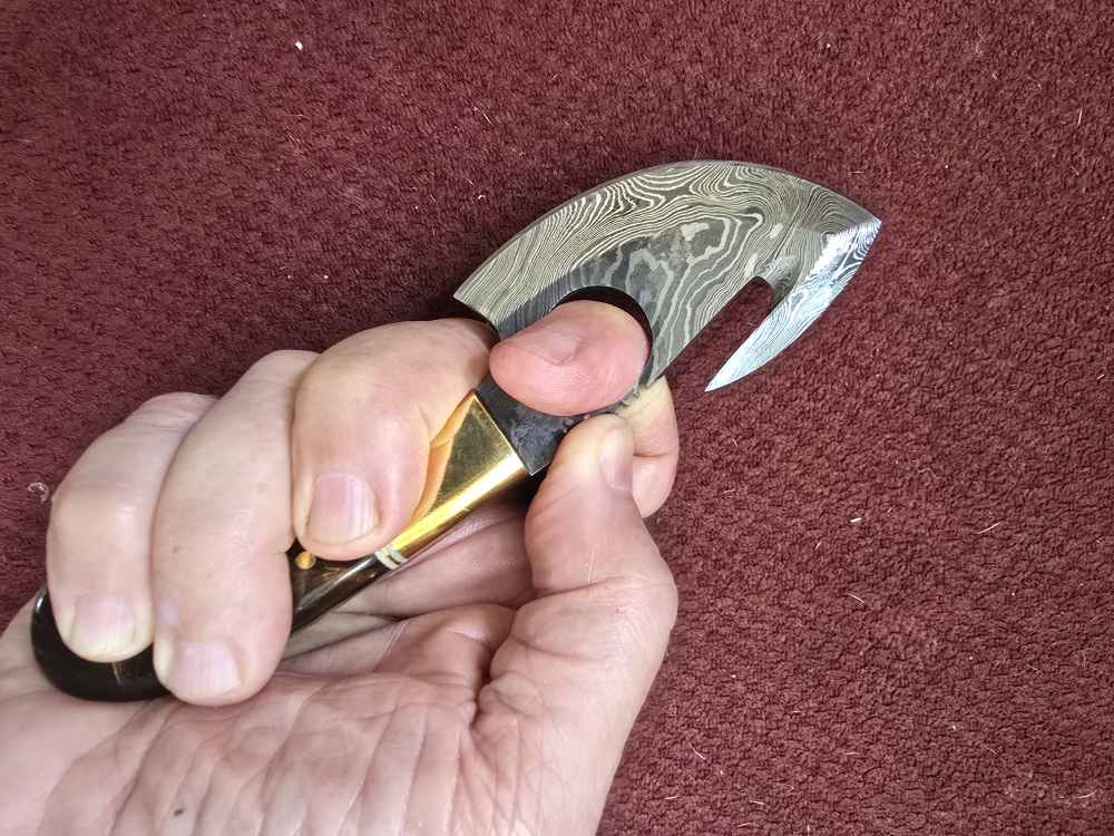 Damascus real GUT HOOK skinners. Full tang construction -img-8