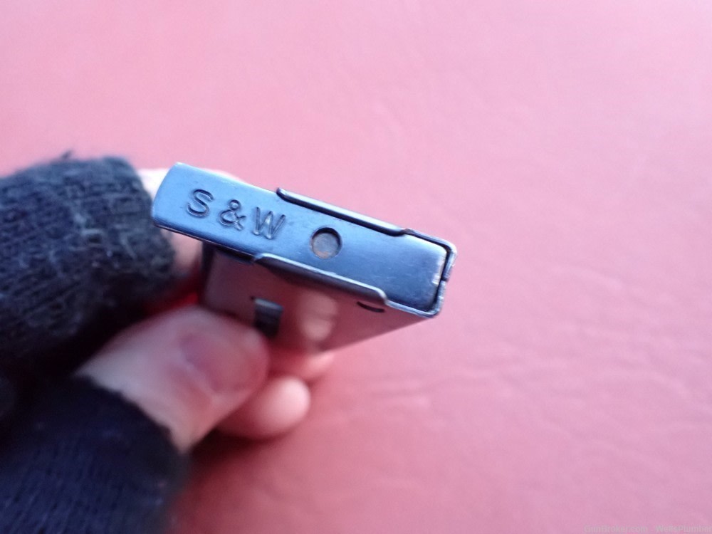 SMITH & WESSON MODEL 61 FACTORY .22LR ORIGINAL MAGAZINE-img-5